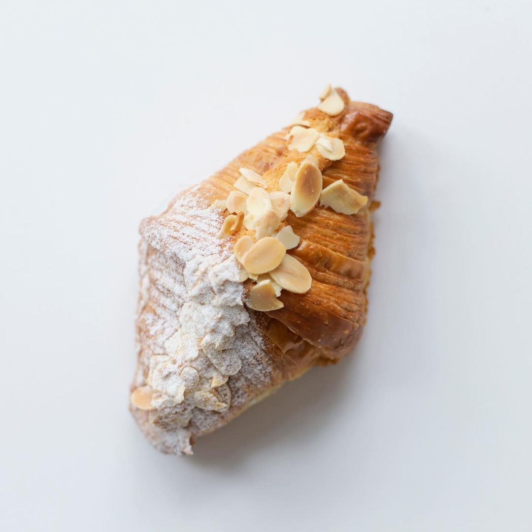 Almond croissant