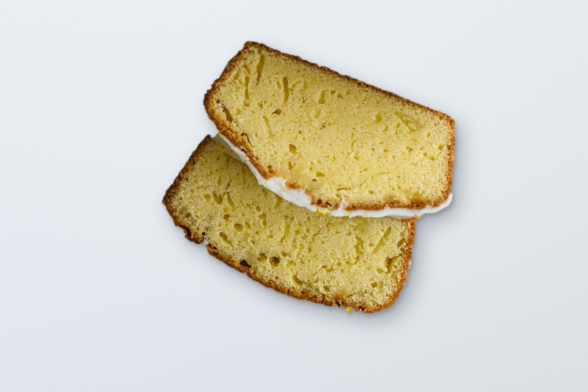 Lemon drizzle cake